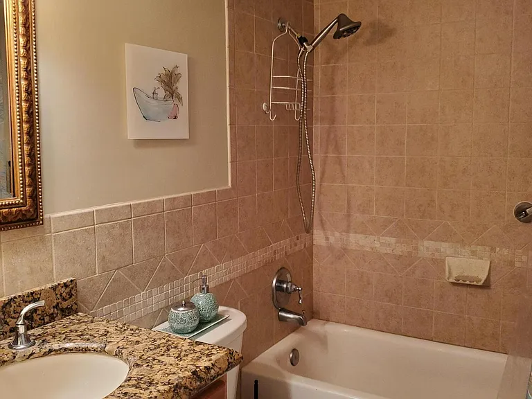 912 Pine Dr #211 — Photo 10