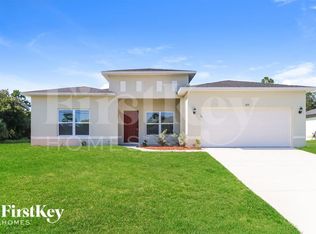 525 Garbelmann St SW, Palm Bay, FL 32908