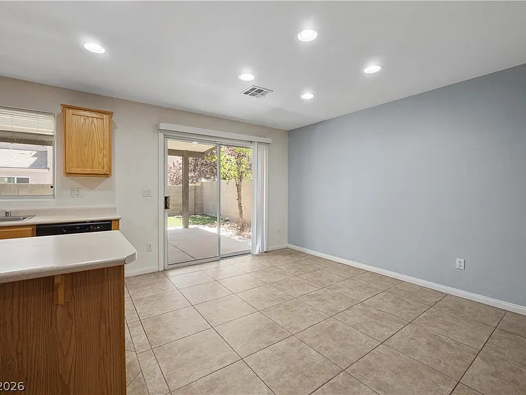 8907 W Torino Ave — Photo 18