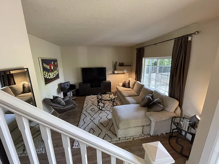 6148 SE Duke St — Photo 7