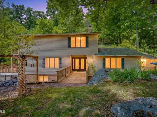 1656 Fall Creek Rd, Kingsport, TN 37664