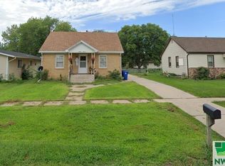 2011 3rd Ave, South Sioux City, NE 68776