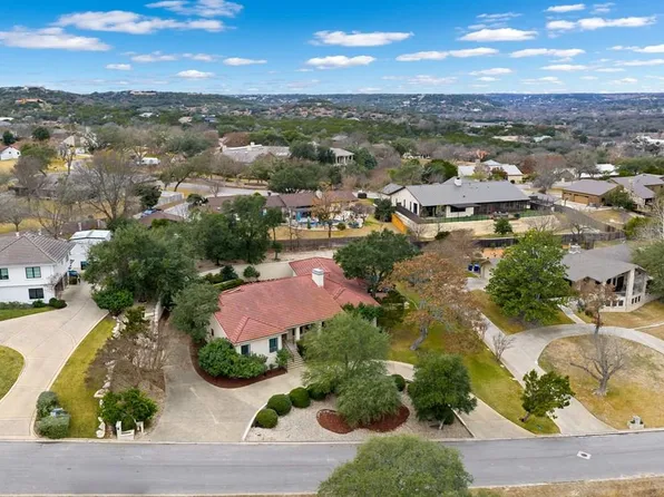 315 Lakewood Dr, Kerrville, TX 78028