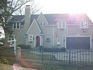 1st image of 28126 Jefferson Ave