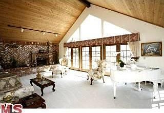 5th image of 5946 Busch Dr