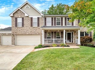 8 Augusta National Ct, O'Fallon, MO 63366