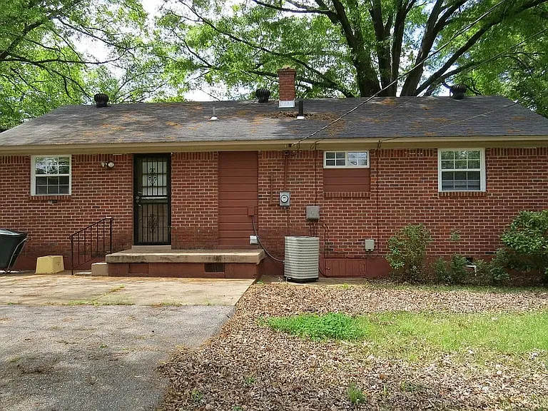 376 Malboro Rd — Photo 13