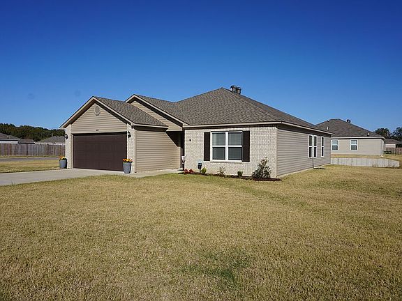 2nd image of 401 Harper Dr