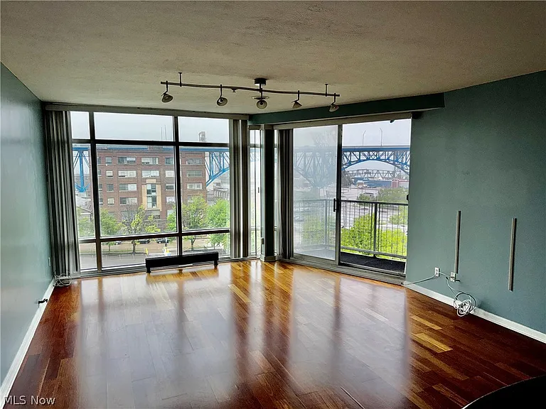 1237 Washington Ave #811 — Photo 7