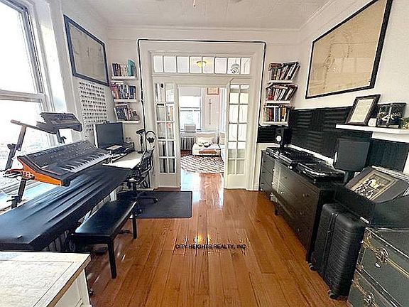 5th image of 173 Avenue A #6