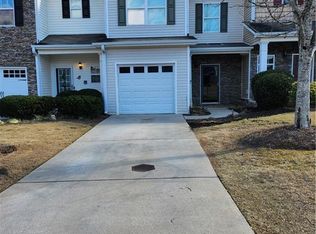 240 Ridge Mill Dr, Acworth, GA 30102