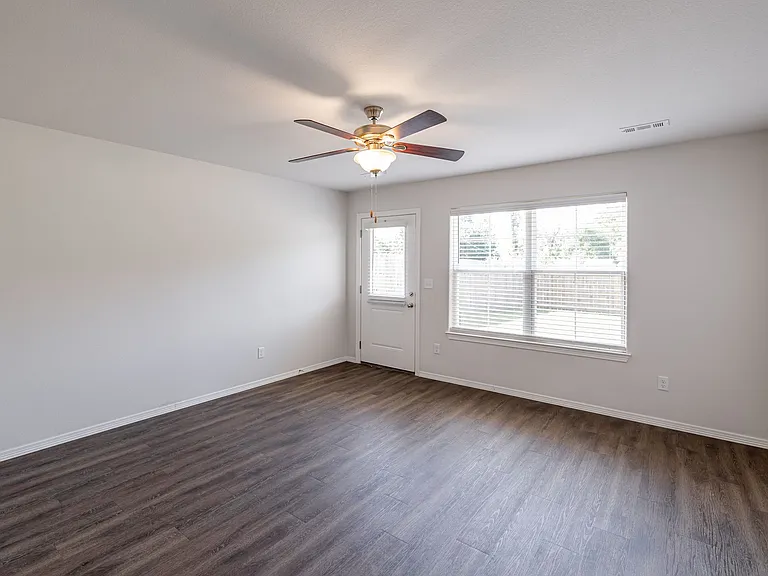 Now Leasing: 2,3, & 4-Bedroom Duplexes at Woodward Park with Attached GarageApply Today! — Photo 8