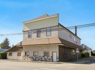 2780 Dunsmuir Ave, Cumberland, BC V0R1S0