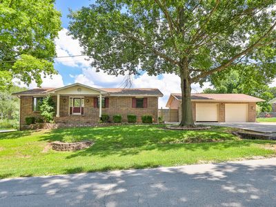326 N Sunset, Bolivar, MO, 65613