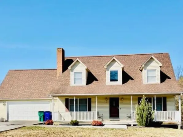 203 Cherokee Dr, Blacksburg, VA 24060