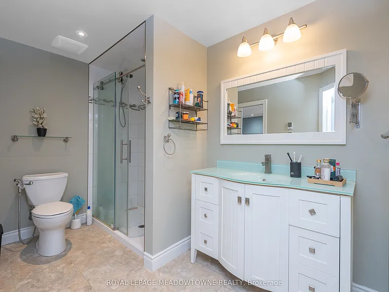 14 Costigan Ct — Photo 38