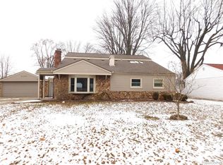 21367 Wendell St, Clinton Township, MI 48036