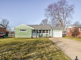 1228 Valley Dr NW, North Canton, OH 44720