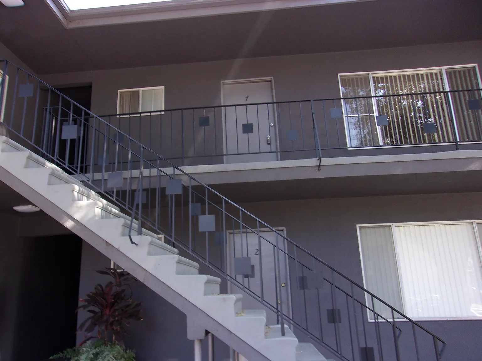 1 bed, 650 sqft, $2,020 — Photo 2