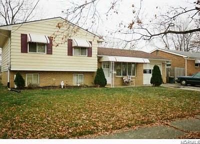 1st image of 806 Hollywood Dr