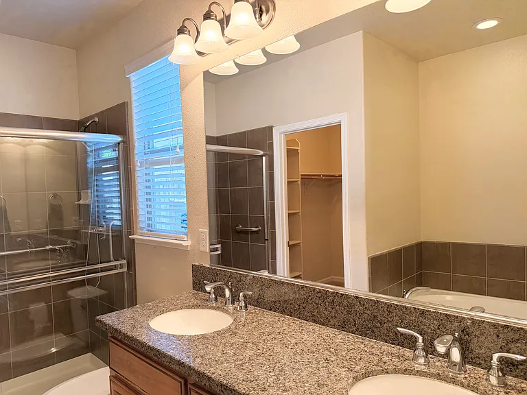 3537 Trentino St — Photo 13