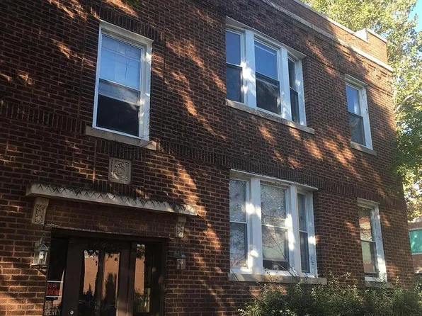 4638 W Barry Ave #2, Chicago, IL 60641