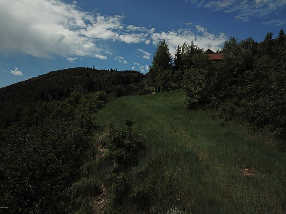 5th image of 2956 W Jordanelle View Dr #84
