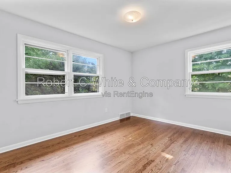 851 Ward Ln — Photo 24