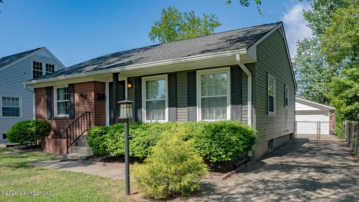 Fronthouse - 3041 Radiance Rd