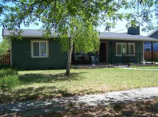221 N 9th St, Montague, CA