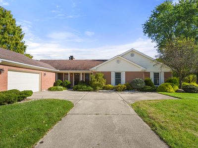 58 Callery Pear Dr, Batesville, IN, 47006