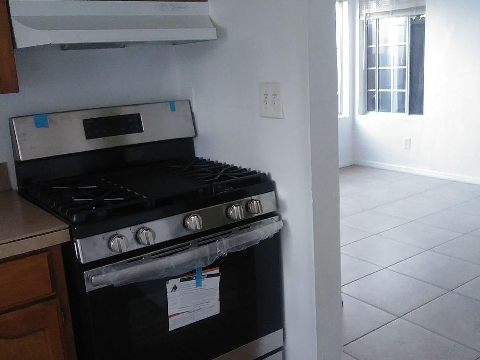 2nd image of 1883 262nd St