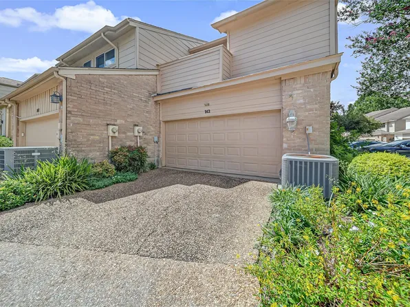 12625 Memorial Dr APT 142, Houston, TX 77024