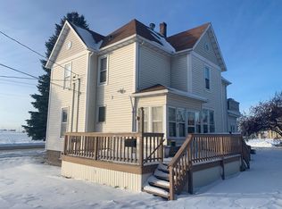 104 Reagles St, Arlington, WI 53911