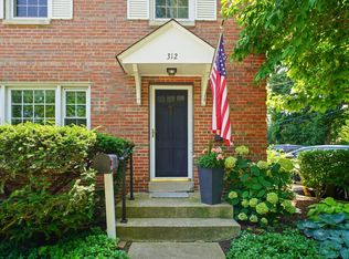 312 Jackson Ave, Glencoe, IL 60022