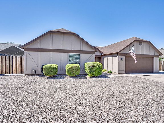 3rd image of 8327 W CORRINE Drive