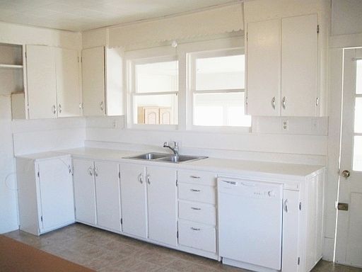 5th image of 220 Kratofil Ct