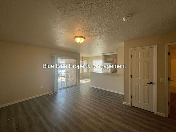 2nd image of 149 Clubhouse Cir #101