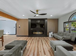 7137 Howell Ter, Stroudsburg, PA 18360