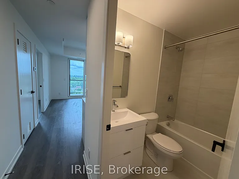 33 Erie Ave #1507 — Photo 4
