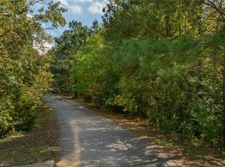 200 Plantation Dr, Lexington, NC 27292