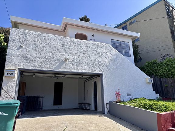 3rd image of 6932 Macarthur Blvd #0