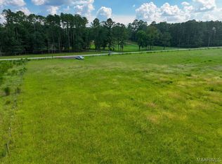 5 Honoraville Rd, Greenville, AL 36037