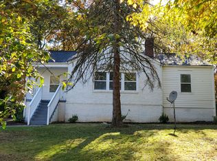 818 Blossom St SW, Atlanta, GA 30310