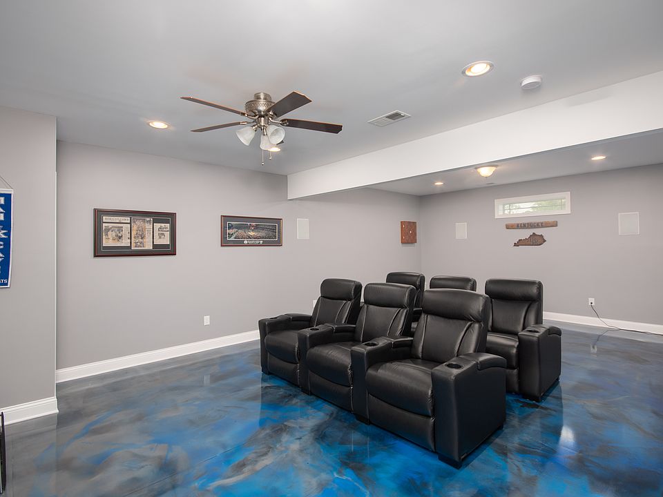 2nd image of 110 Alexandra Jett Ln