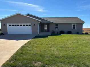 505 Marilyn Dr, Cobb, WI 53526