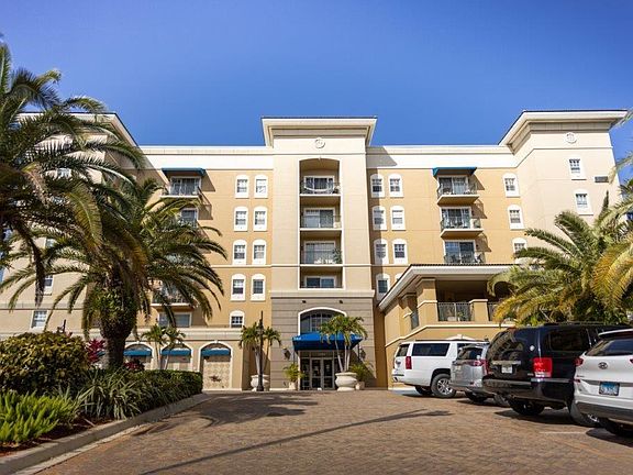 2nd image of 1064 N Tamiami Trl Unit 1216