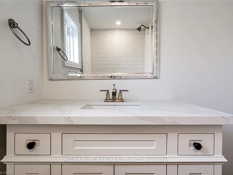 395 Paling Ave — Photo 19