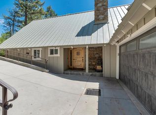 445 Grizzly Rd, Lake Arrowhead, CA 92352