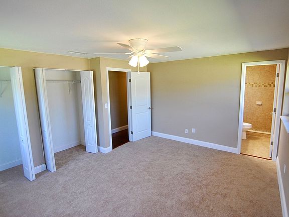 5th image of 3538 Royal Oak Dr